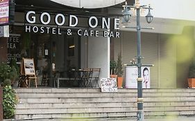 Good One Hostel & Cafe Bar